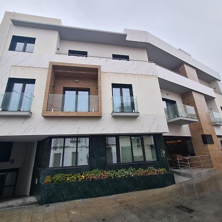 Oikos Apartamentos Turisticos 莫内斯特里奥 外观 照片