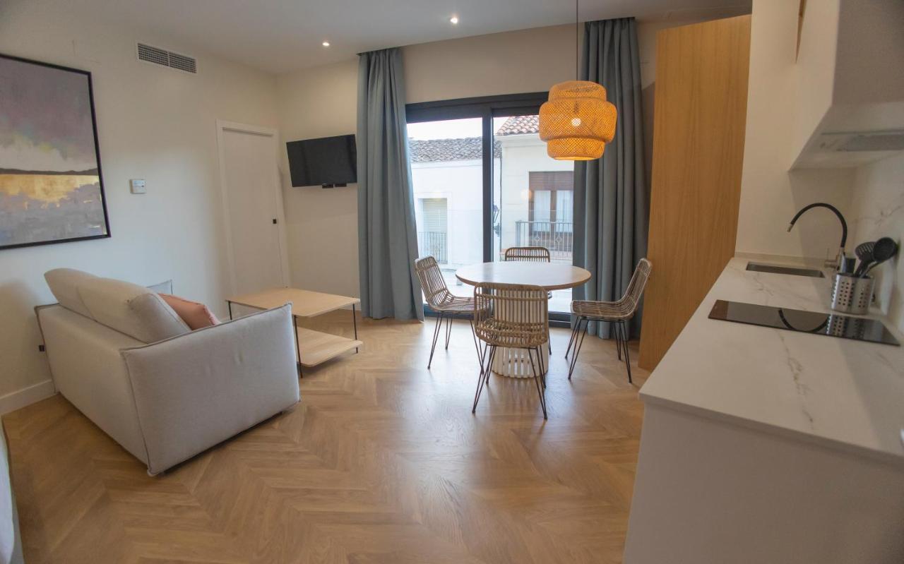 Oikos Apartamentos Turisticos 莫内斯特里奥 外观 照片