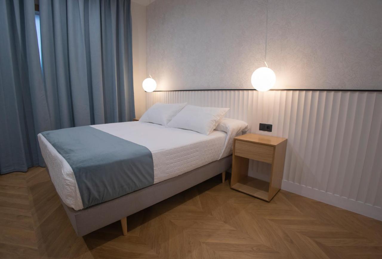 Oikos Apartamentos Turisticos 莫内斯特里奥 外观 照片