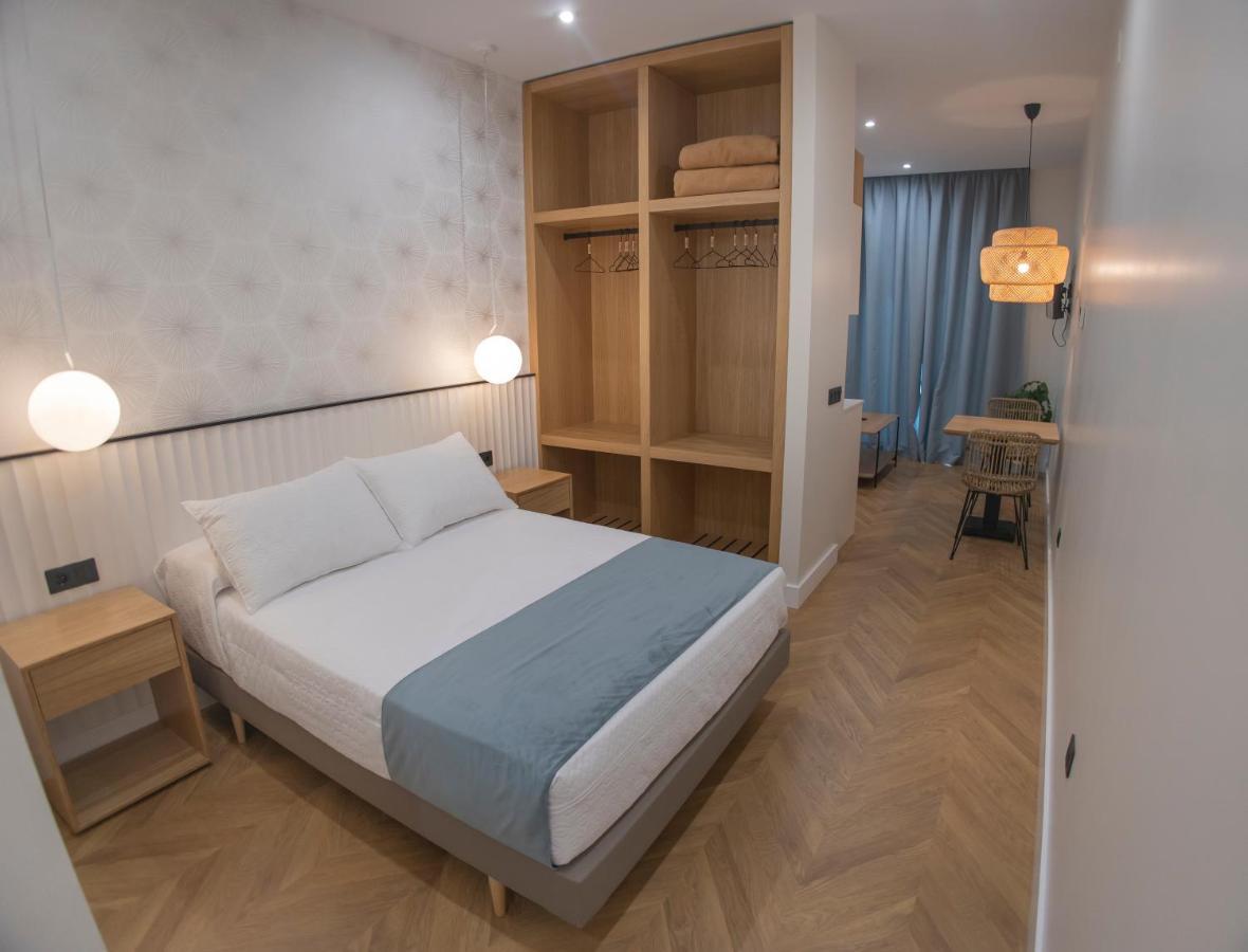 Oikos Apartamentos Turisticos 莫内斯特里奥 外观 照片
