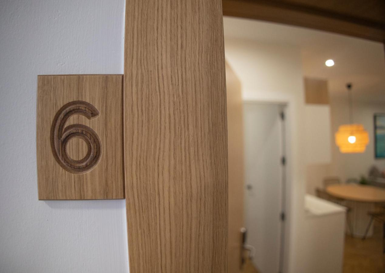 Oikos Apartamentos Turisticos 莫内斯特里奥 外观 照片