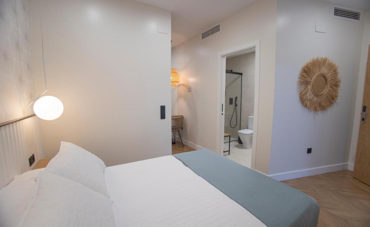 Oikos Apartamentos Turisticos 莫内斯特里奥 外观 照片
