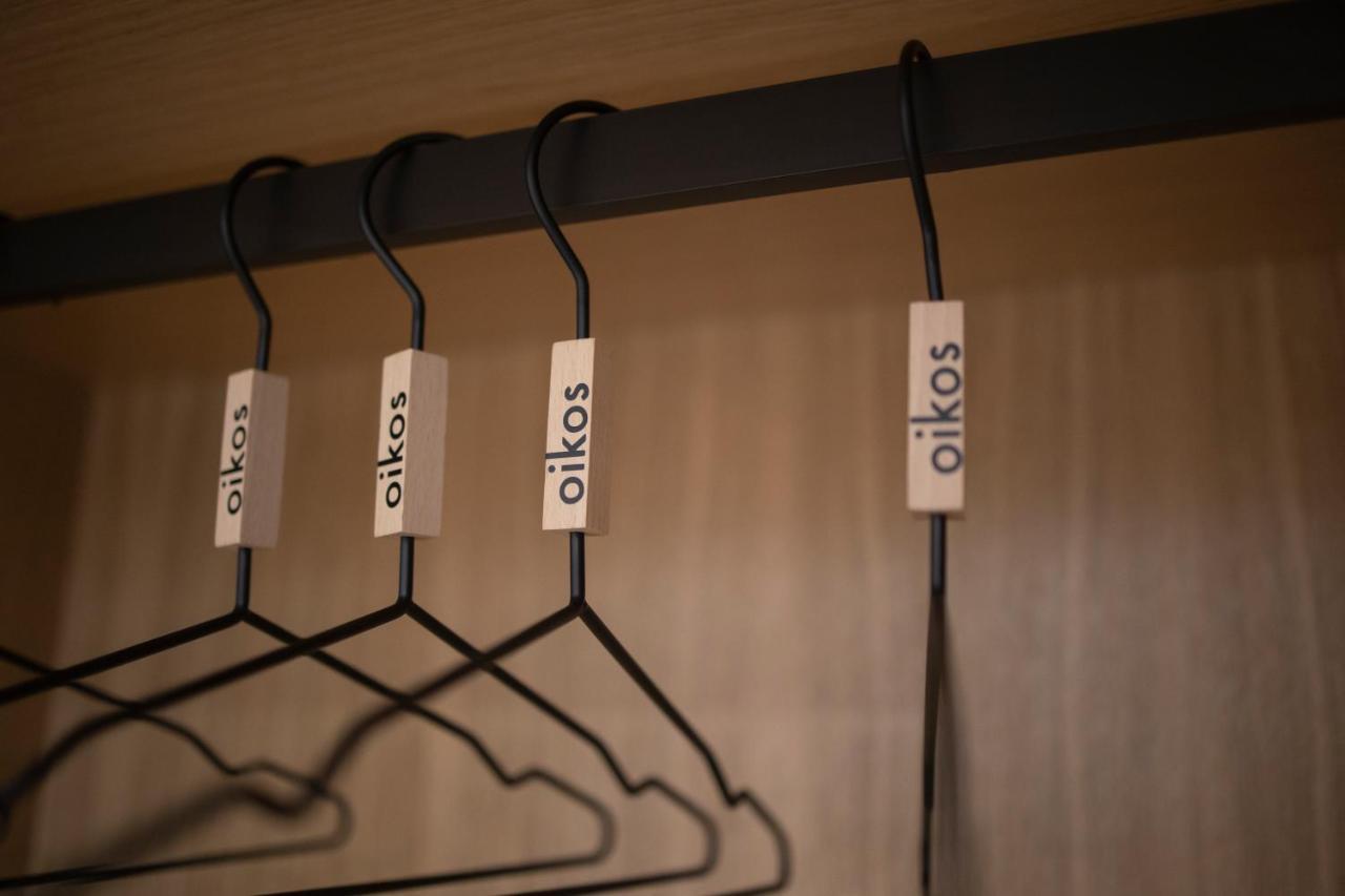 Oikos Apartamentos Turisticos 莫内斯特里奥 外观 照片